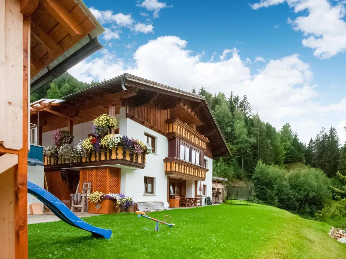 Apartment On The Mountainside In ジルバータール エクステリア 写真